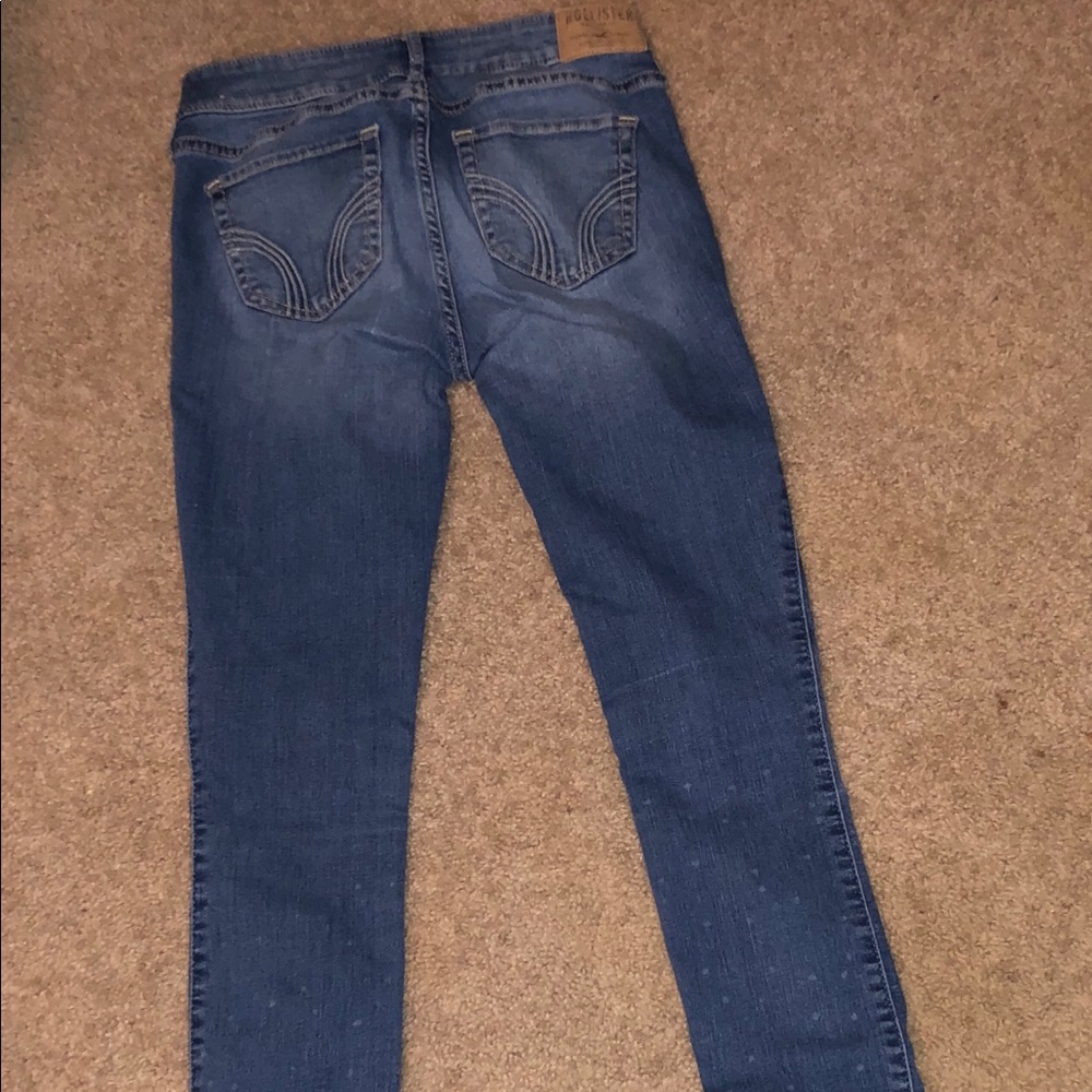 Hollister super skinny jeans! Size 00 - Picture 2 of 3